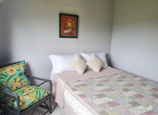 Sitio em Barra do Piraí - - 5