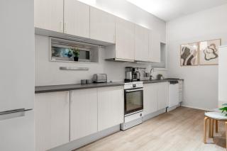 The Arctic Nest By Paramount - 5