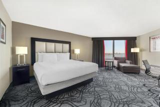 Best Western Plus Waterfront Hotel - 1