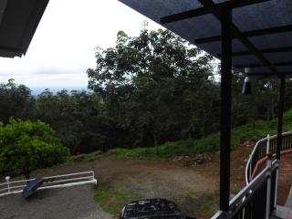 Hilltop Homestay - 1