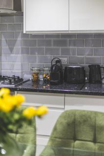 Amazing serviced accommodations for Corporate Contractors and Leisure clients Located at a walking distance from three majors Underground and Overground stations - 8