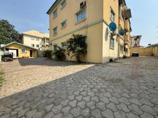 BLISS APARTMENTS Utako next to Wuse 2Abuja, WIFI 1Bed40k 2Bed80k & 3Bed100k Flats - 5