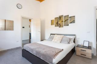 Costa Ovest Apartments - 7