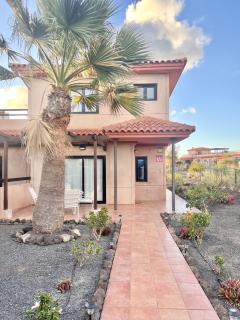 Villa Majanicho Outside con piscina - 9