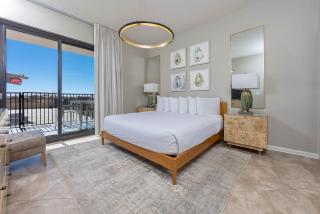 Phoenix X 104 condo - 5