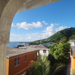 Kingdom Rentals - AirBnCar - 3