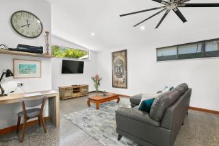 Balinese Style Villa With Bionized Pool - 4