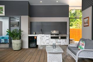 Balinese Style Villa With Bionized Pool - 2