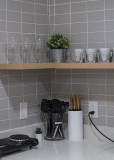 CUTE and COZY studio w jacuzzi - 1