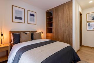 Roma Rooftop Oasis with Pool and Skyline Views - 4