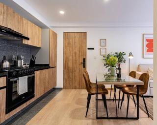 Roma Rooftop Oasis with Pool and Skyline Views - 1