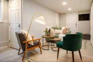 Modern Cozy Bright 2BR Lower Unit w private entry - 9