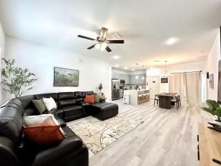 Mulberry Blooms Spacious and Comfy - 2