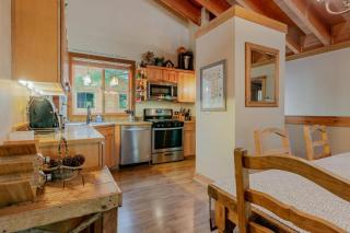 Alpine Air Retreat - 0