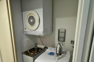 City Lights Escape 2BR near South Bank - 4