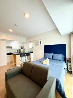 Neftlix and Chill at Abreeza Condominium - 1