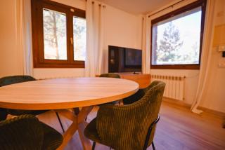 Con Parking y Escritorio I Apartamento en Incles I AndBnB - 9