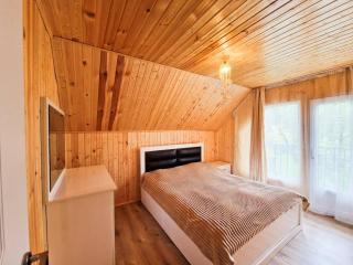 Bacho's cottages Mzetamze - cozy mountain retreat - 4