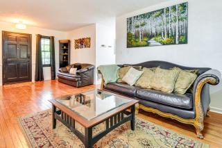 6 Mi to Marietta Square Family Retreat with Yard! - 9