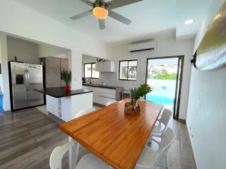 Private Home with Amazing Mountain Views Near Tam - 6