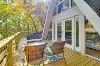 Modern A-Frame in Fairfield Bay with Pool Access - 8