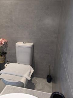 Nirea Tree View Studio - 2