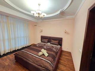 Dosoftei Apartments Behind Parlament - 9