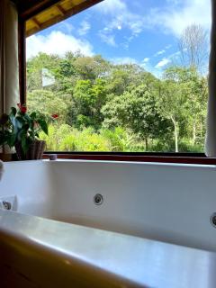 Refúgio com Hidro, Lareira, Café da Manhã e Vista da Natureza - 2