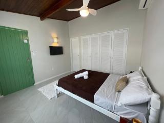 Caiçara Guest House - Ubatuba - 1