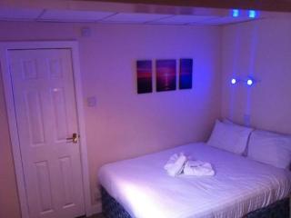 The Royal Windsor Hotel - 9