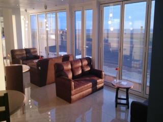 The Royal Windsor Hotel - 5