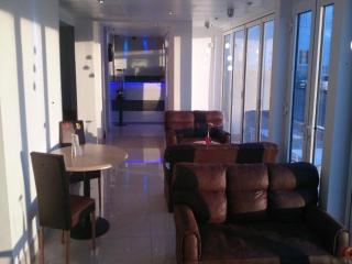 The Royal Windsor Hotel - 2