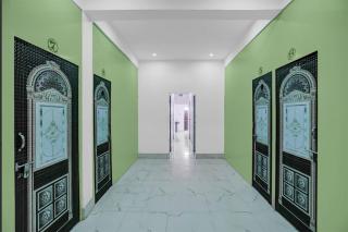 SPOT ON Happyness Restaurant - 9