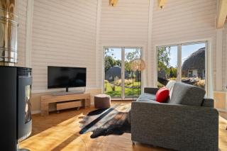 Nordkugel - Rundes Wohnglück am Tollensesee - 1