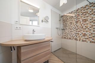 Nordkugel - Rundes Wohnglück am Tollensesee - 3