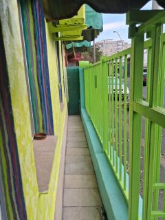 Artsy entire House, fully equipped, 2 rooms, 2 beds, parking, all to yourself! - 4