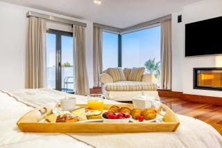 Events # Private Villa # Jacuzzi # Pets # BBQ # Piano - 9