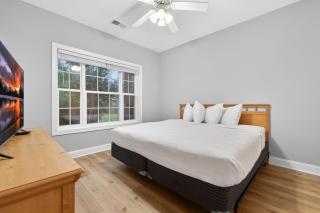 Magnolia North 4872-101 - 2