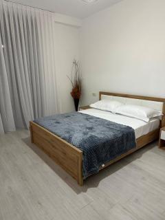 M Apartment Cozy getaway in the Heart of the City - 4