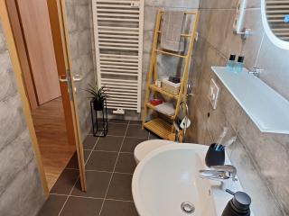 Ehrwürdig wohnen am hinteren Kassberg - 4