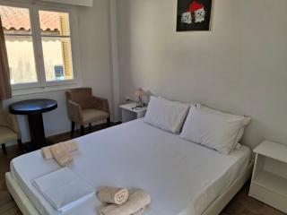 Nafpaktos happy town studio in port - 9