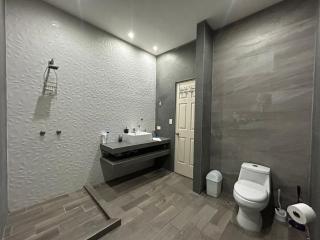 Casa en Apodaca de 3 niveles - 1