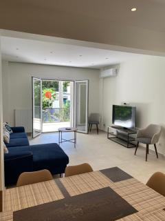 Beach side Marina Alimos apartment - 0