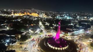 New apartment with an incredible city view - 8