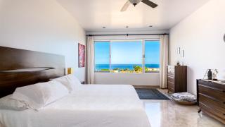 Spectacular 2 BR Oceanview Penthouse - 8