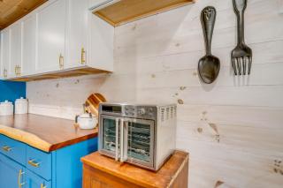 Tranquil Shenandoah Valley Retreat with Patio - 2