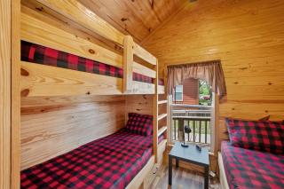 Pioneer Lakes RV Park - 2
