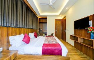 Hotel Rosewood Near Delhi Airport - Free Airport Transffer - 8