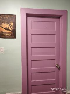 Ottawa University center near train Station & Parliament - 6