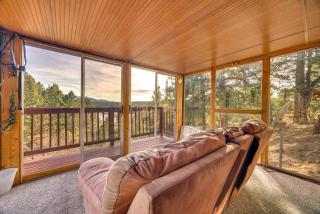 Close to Pike Natl Forest! Lake-View Family Cabin - 7